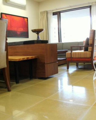 270-316X393_INTERIOR-LEFT-2-Acadian-Black